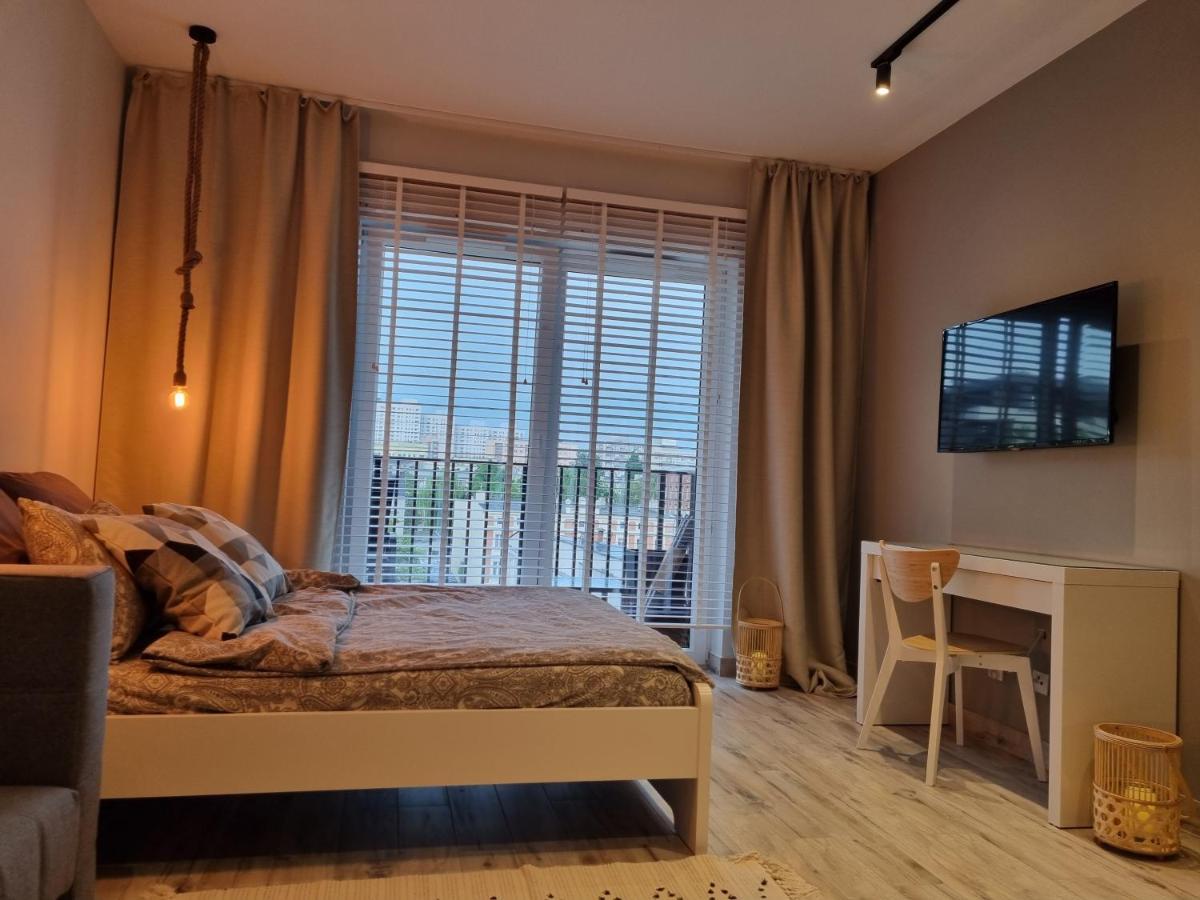 Apple Apartments - Gdanska Prywatne Miejsce Parkingowe Лодзь Екстер'єр фото